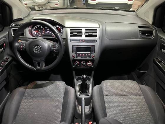 VOLKSWAGEN FOX 1.6 MSI TRENDLINE 8V FLEX 4P MANUAL